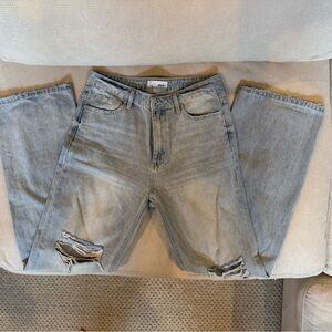 Vervet | High-rise | Light Blue Distressed Jeans